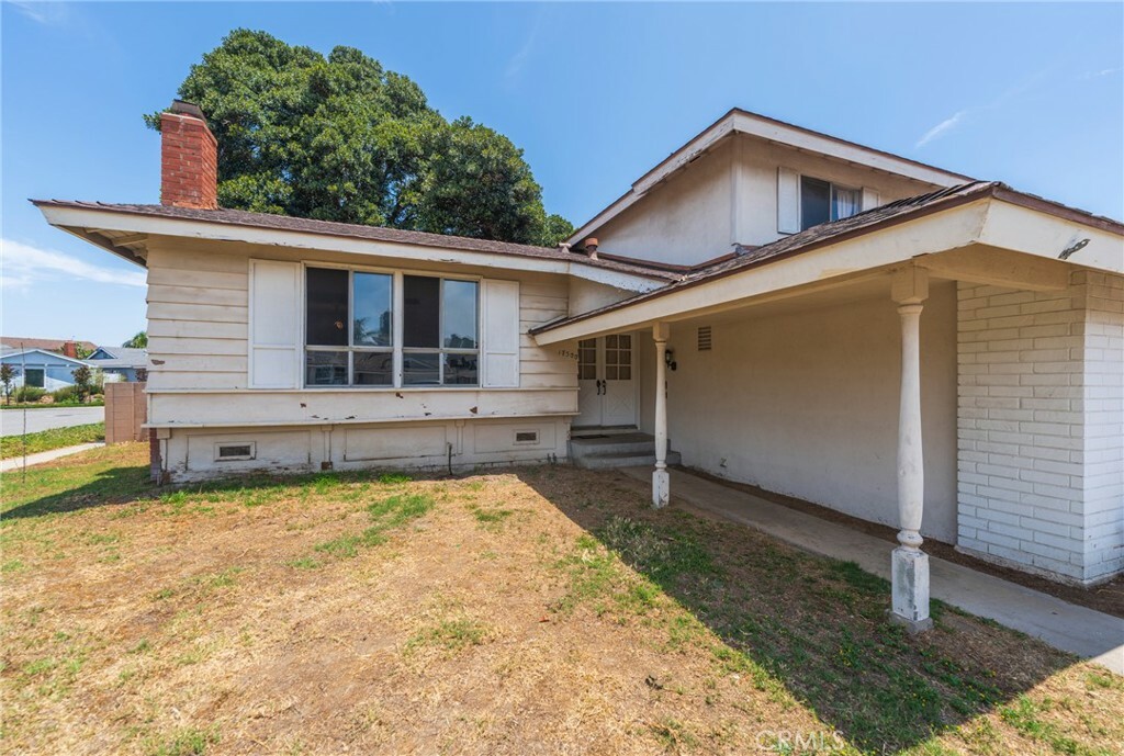 Property Photo: 17300 Buttonwood Street CA 92708