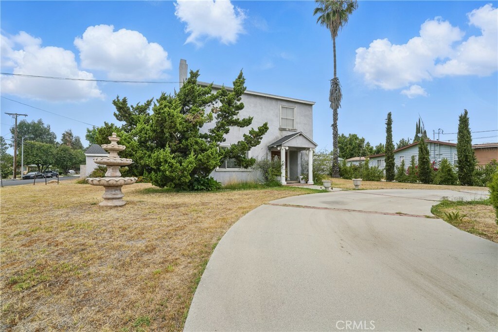 Property Photo:  13321 Reedley Street  CA 91402 
