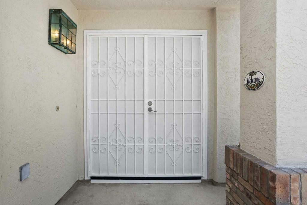 Property Photo:  943 Masters Drive  CA 92057 
