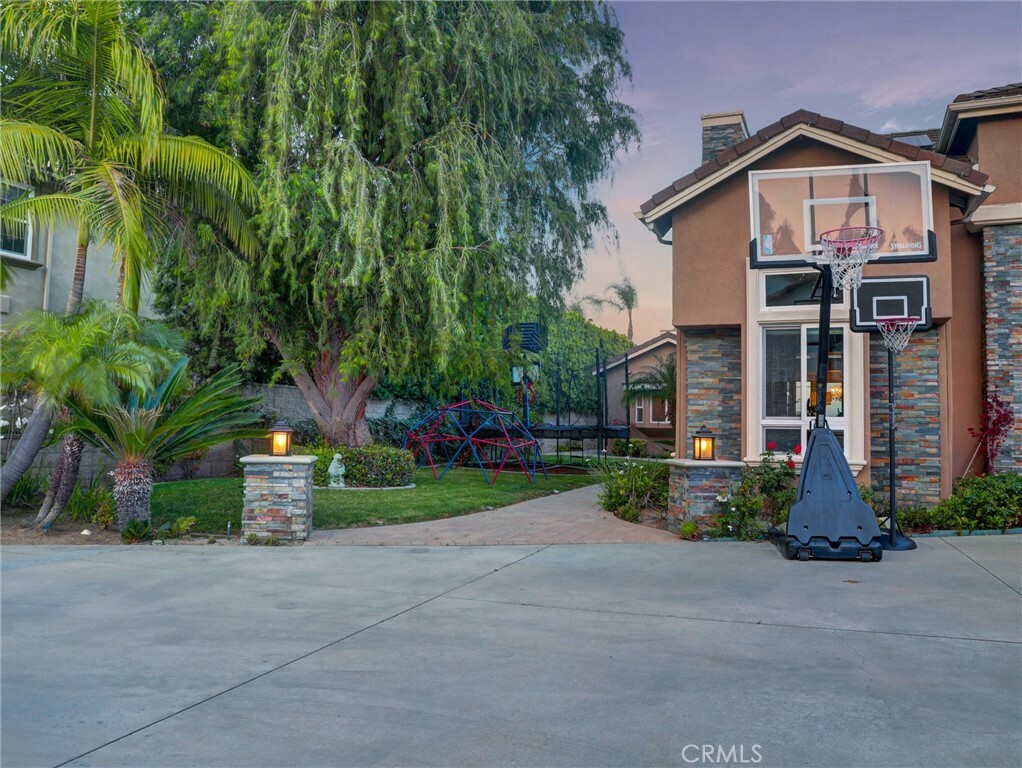 Property Photo: 27020 Daisy Circle CA 92887
