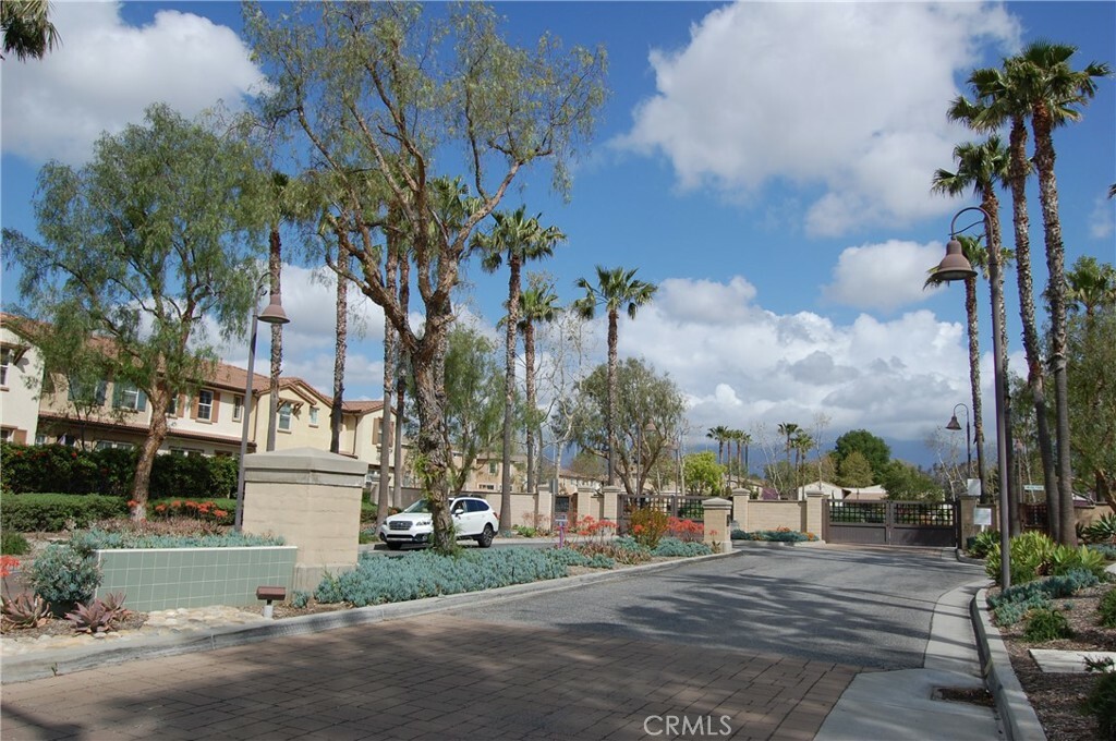 Property Photo: 2932 Via Fiano CA 91764