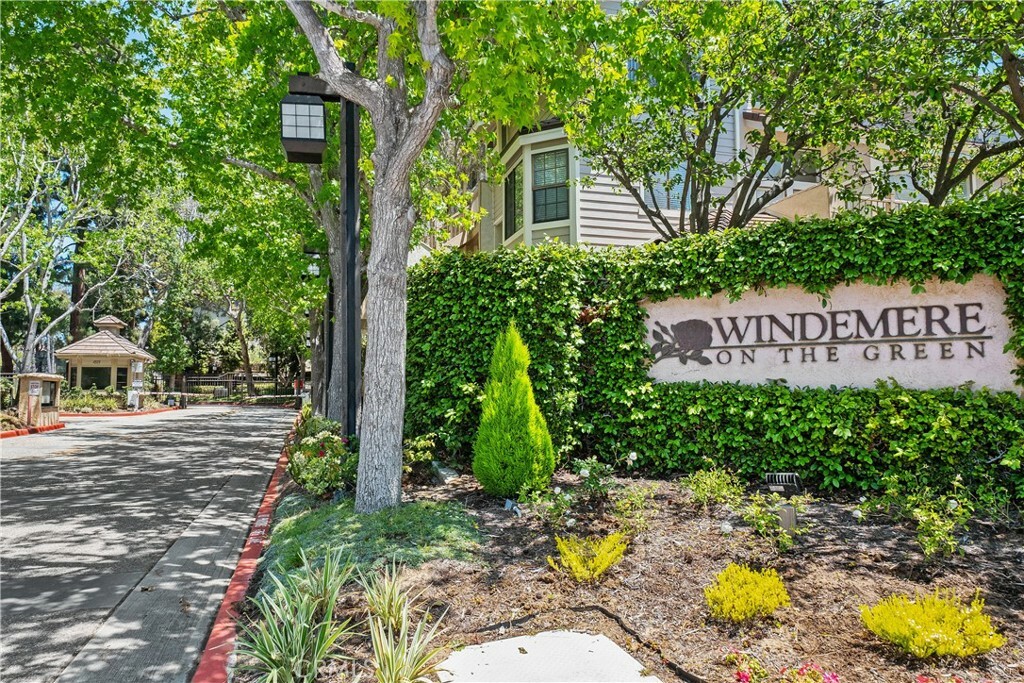 Property Photo: 2615 Plaza Del Amo 644 CA 90503