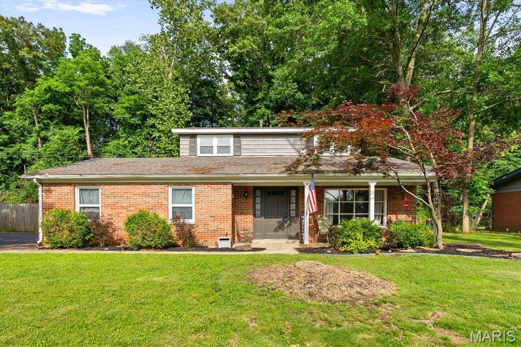 Property Photo:  38 Berkshire Drive  IL 62223 
