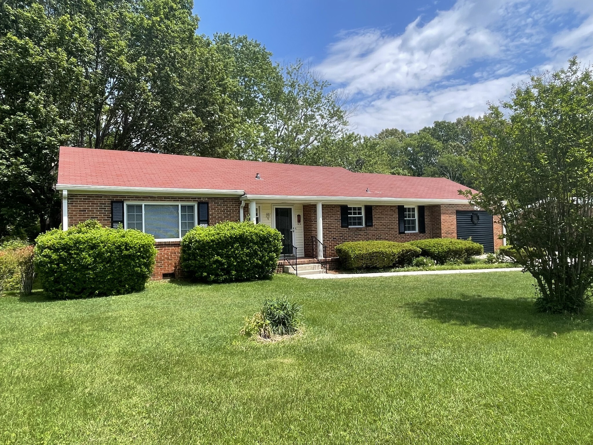 Property Photo: 321 Druid Ln TN 37388