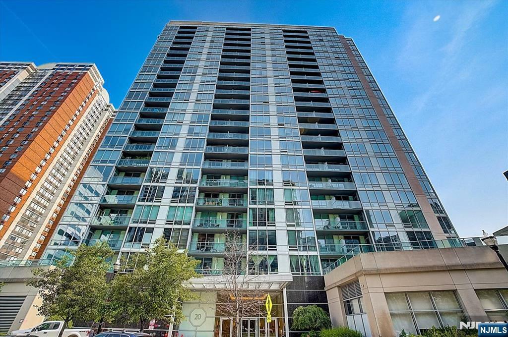 Property Photo:  20 Newport Parkway 1201  NJ 07310 