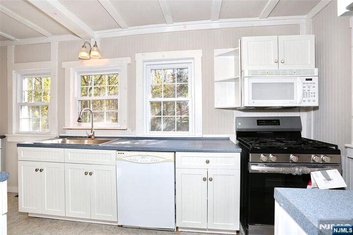 Property Photo: 293 State Rt. 94 S NY 10990