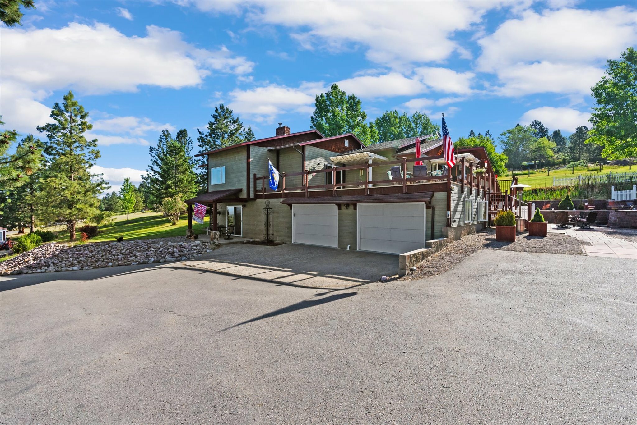 Property Photo: 6350 S Meadowwood Lane MT 59803