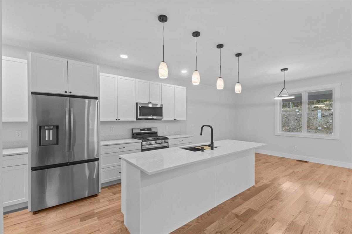 Property Photo:  91 Ernest Way  VT 05461 