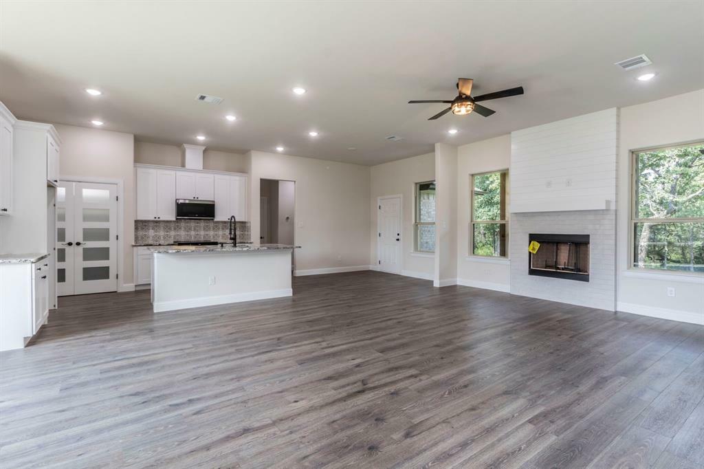 Property Photo: 458 Jim Walters Drive TX 76426