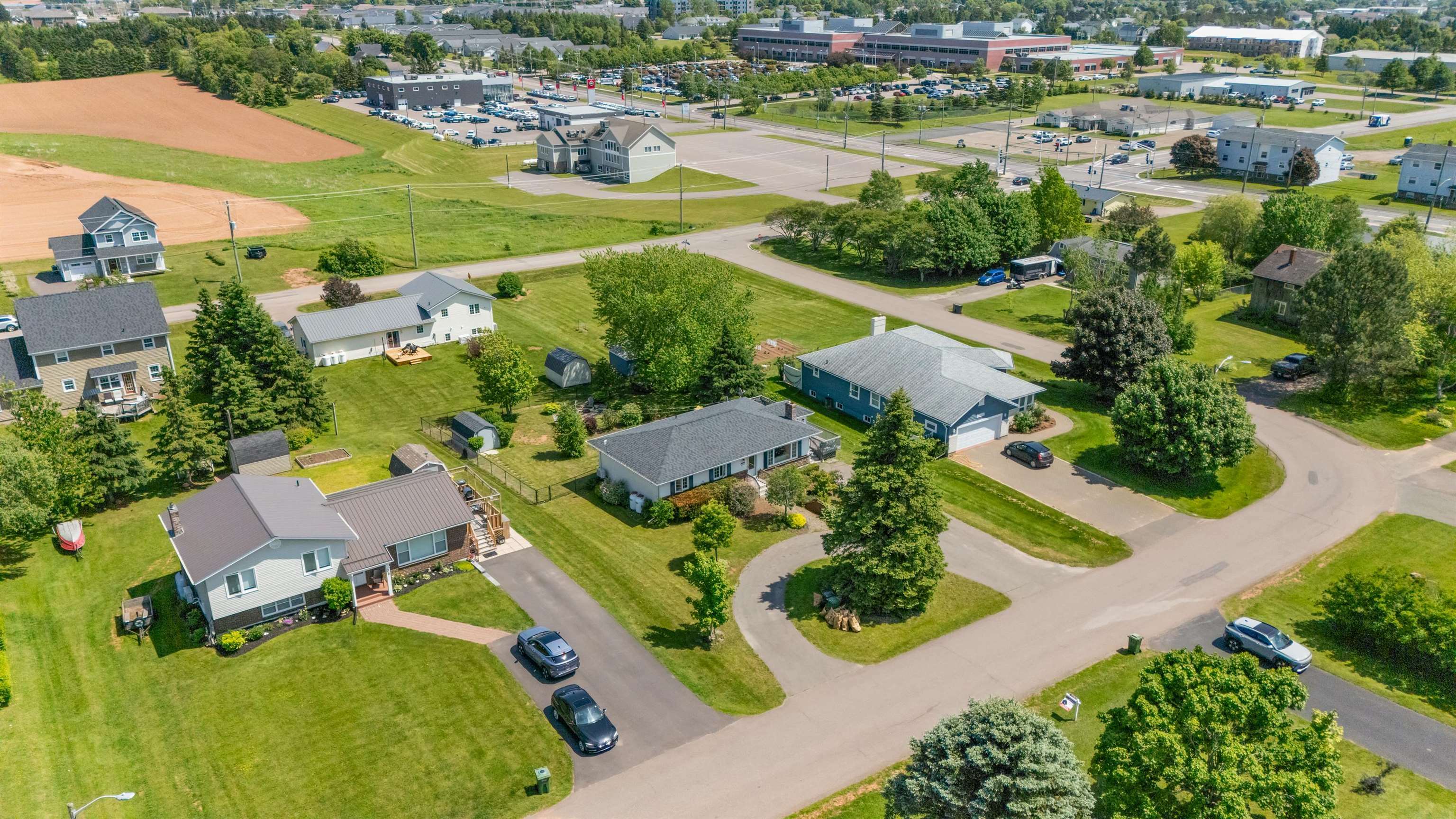 Property Photo: 30 Maplewood Drive PE C1N 5E6