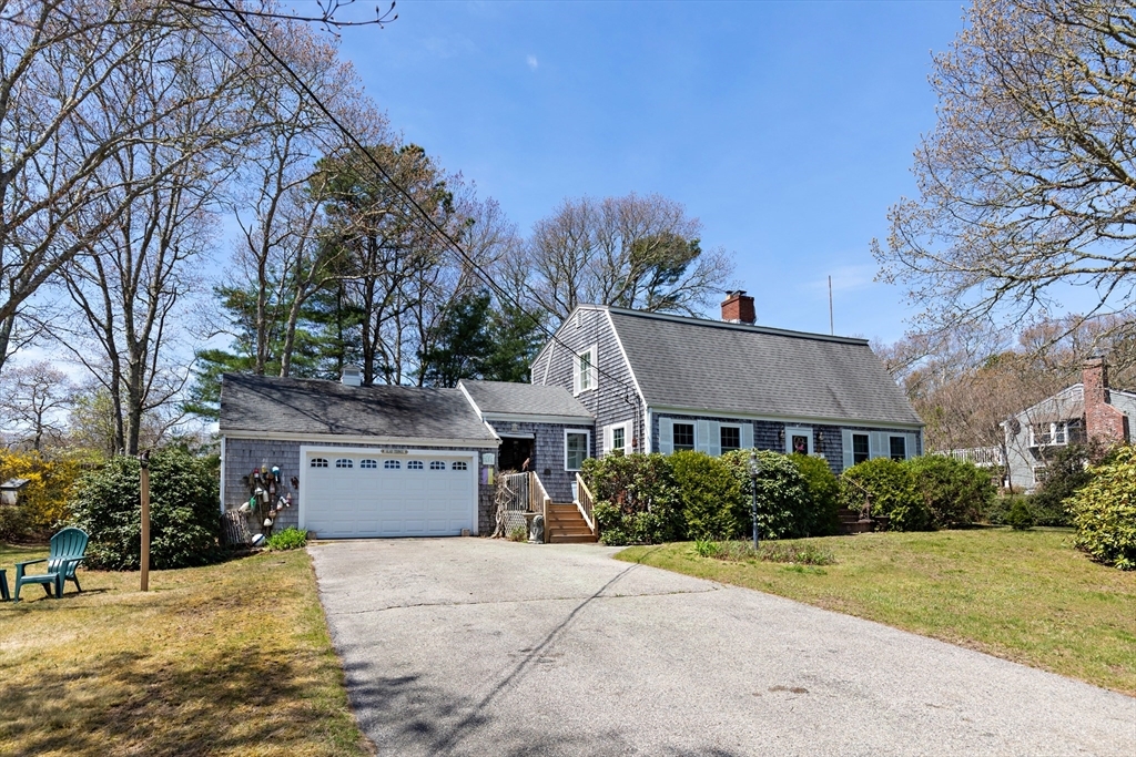 39 Bennets Neck Dr  Bourne MA 02559 photo