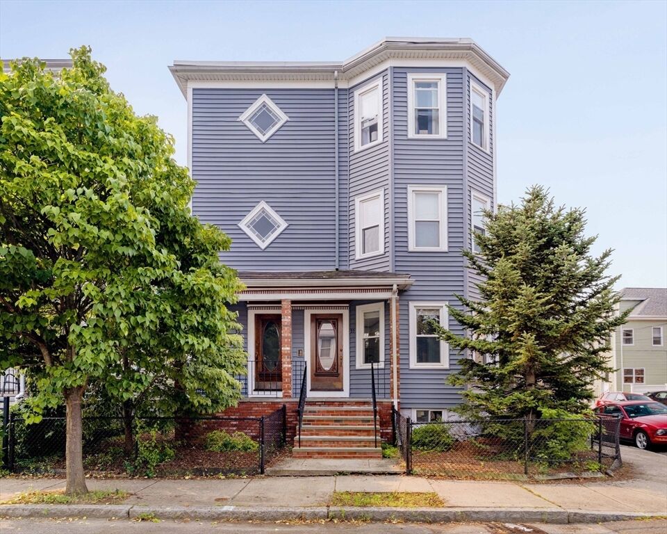 Property Photo: 35 - 37 Lambert St 3 MA 02155