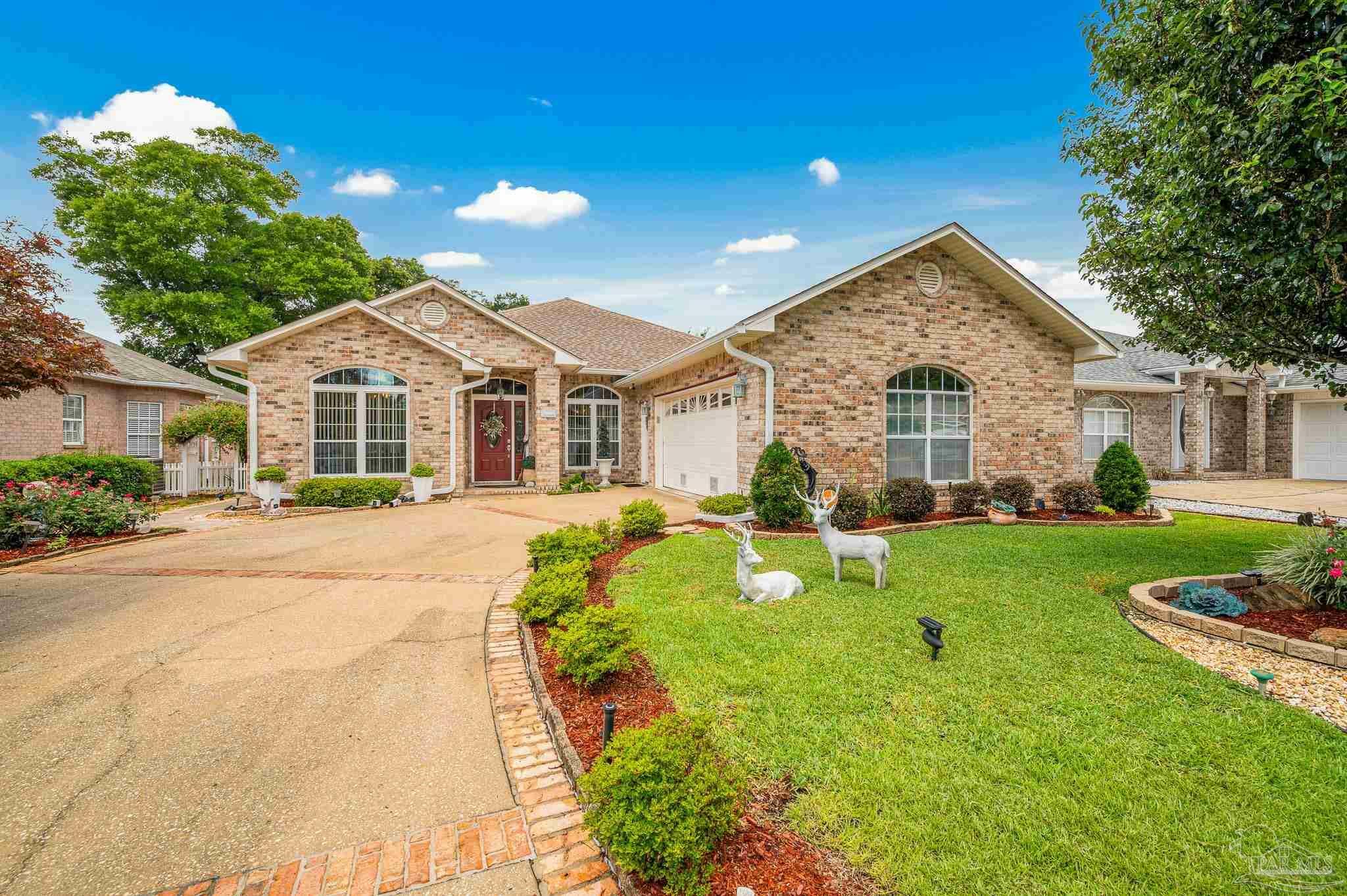 Property Photo:  8511 Sawmill Run  FL 32514 