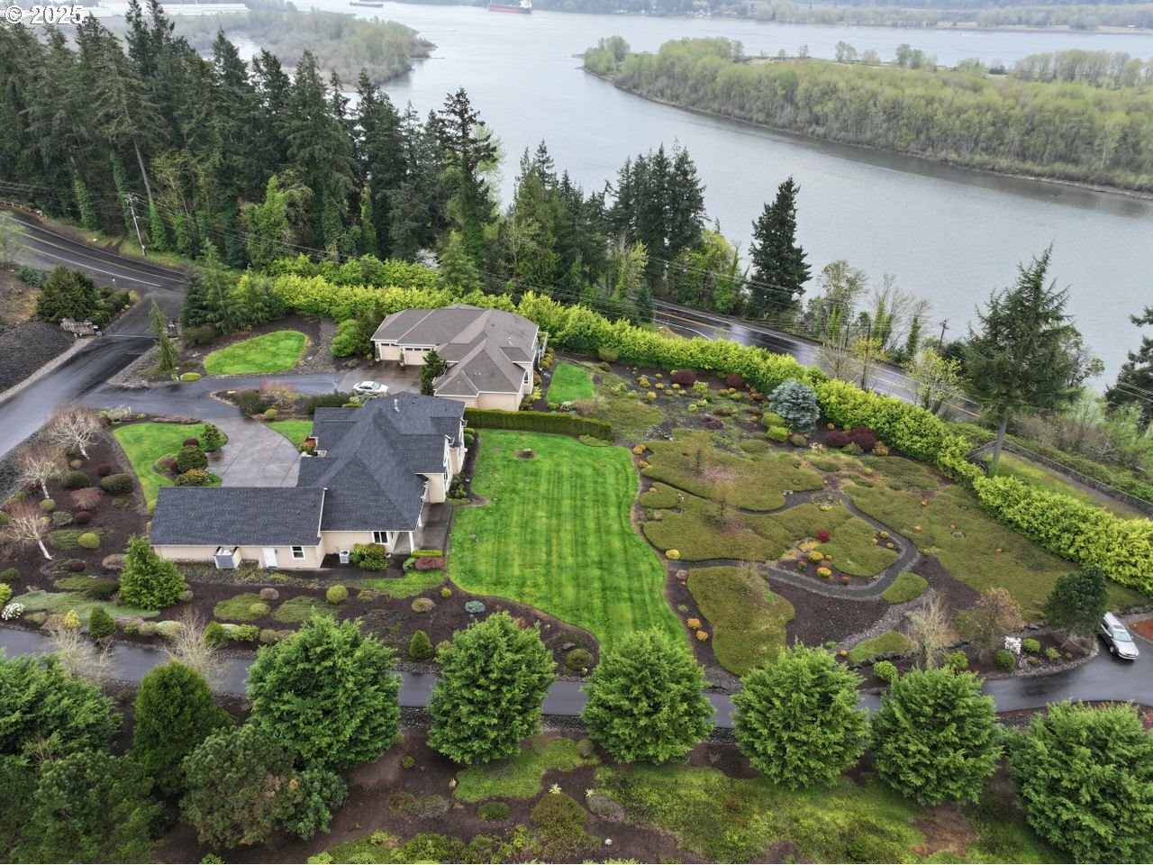 Property Photo:  49 Bentley Dr  WA 98626 