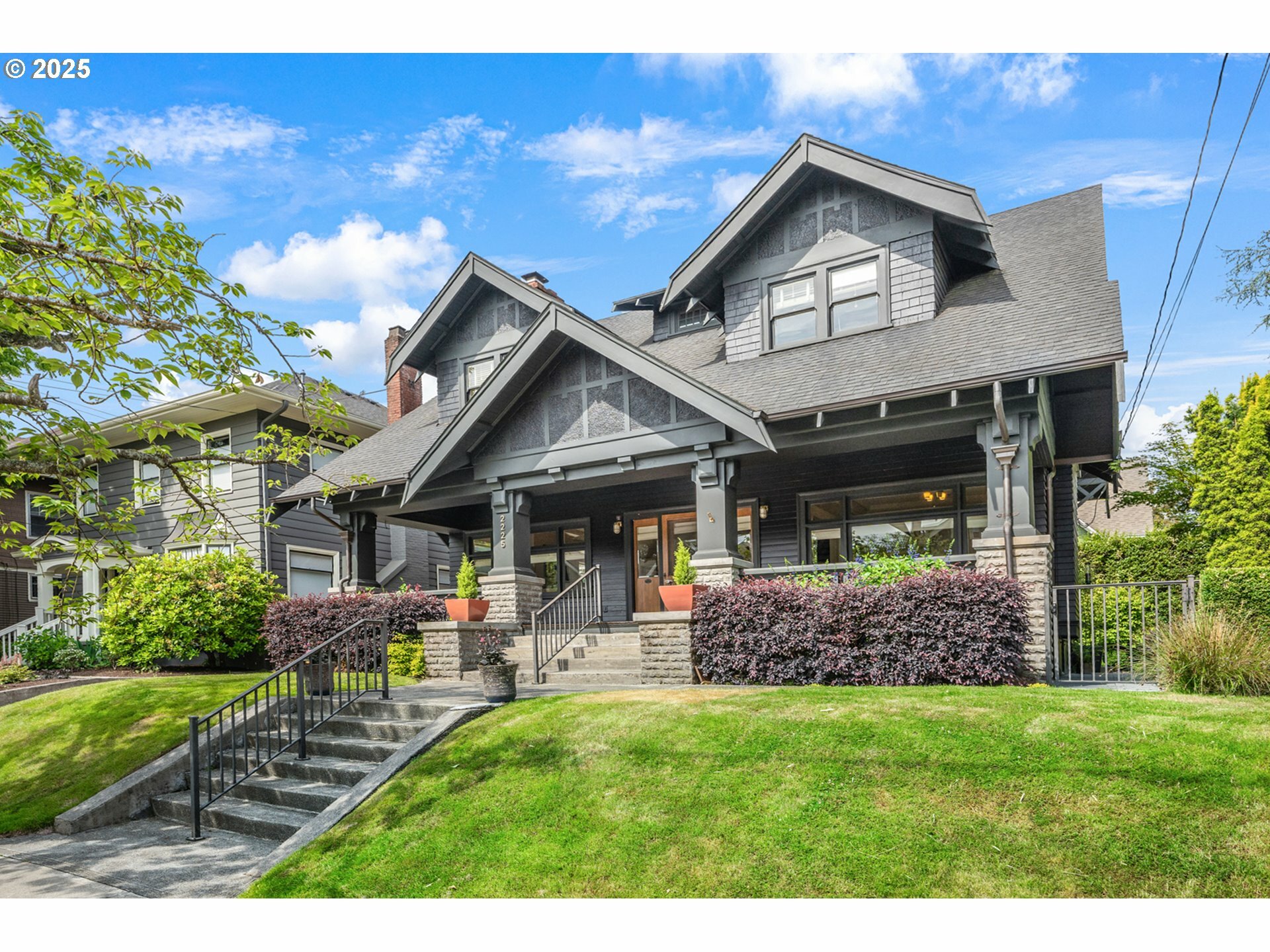 Property Photo: 2225 NE 22nd Ave OR 97212