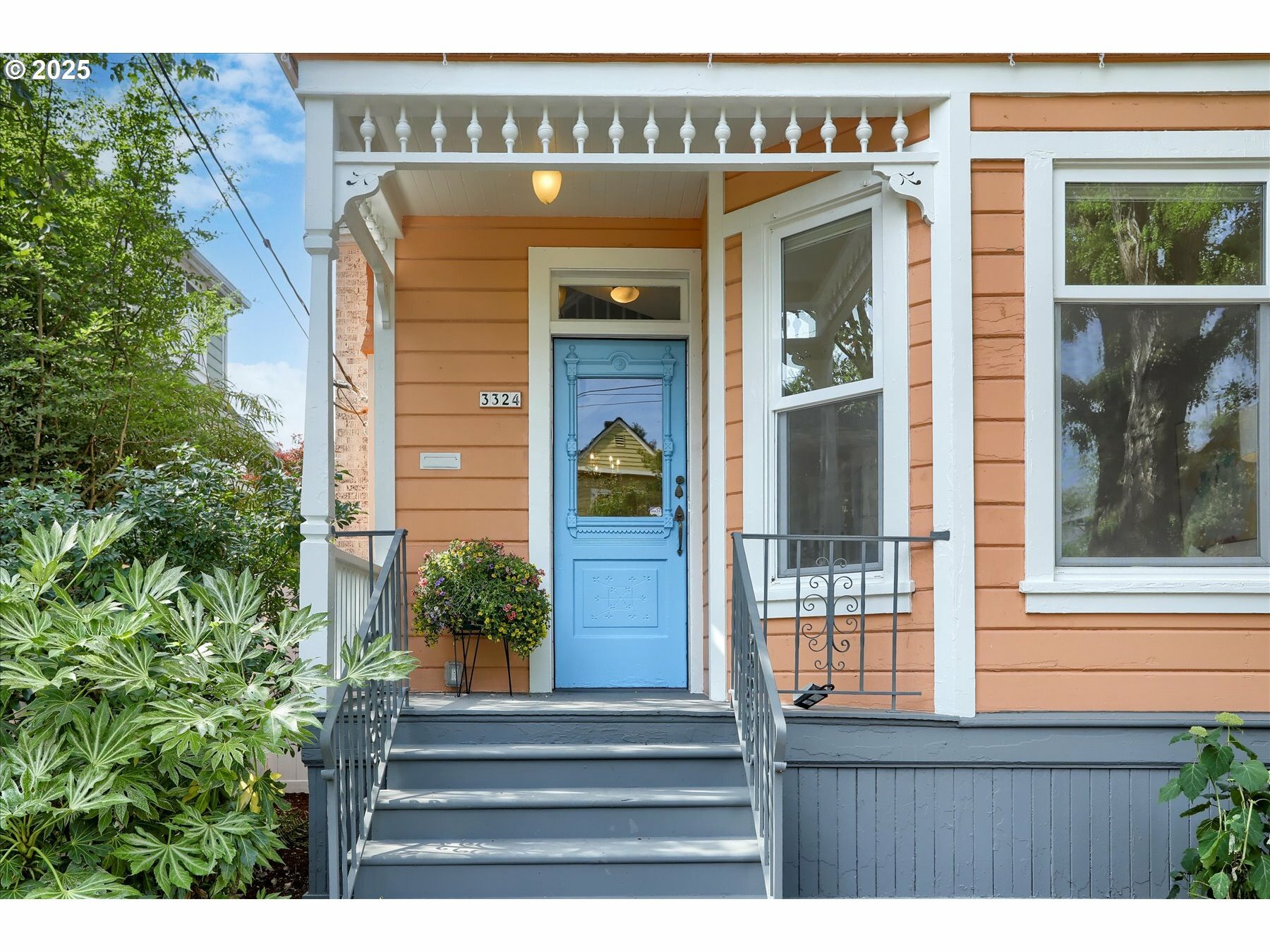 Property Photo: 3324 SE Salmon St OR 97214