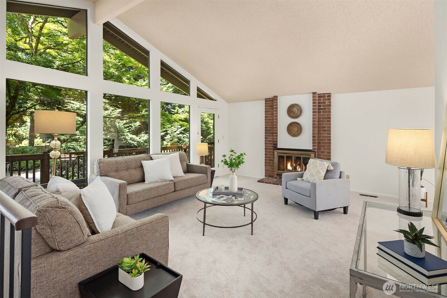 Property Photo: 13919 SE 3rd Place WA 98005