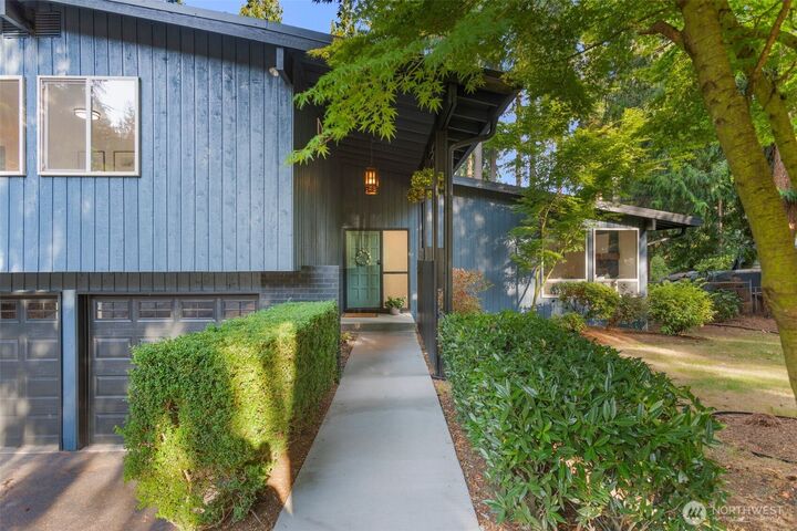 20201  45th Drive SE  Bothell WA 98012 photo