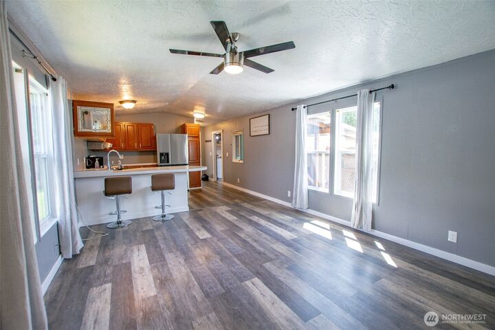 Property Photo: 2000 Broadway Avenue 13 WA 98550