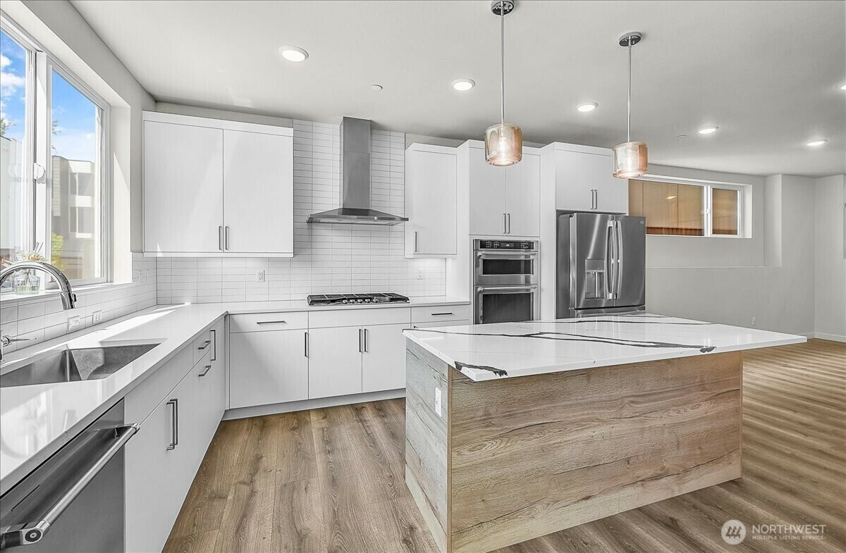 Property Photo: 8922 NE 173rd Place A WA 98011