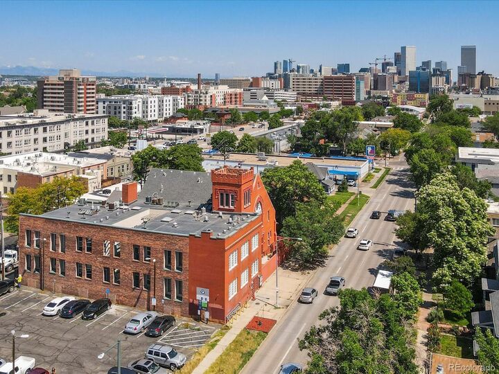 Property Photo: 225 N Lincoln Street 4 CO 80203