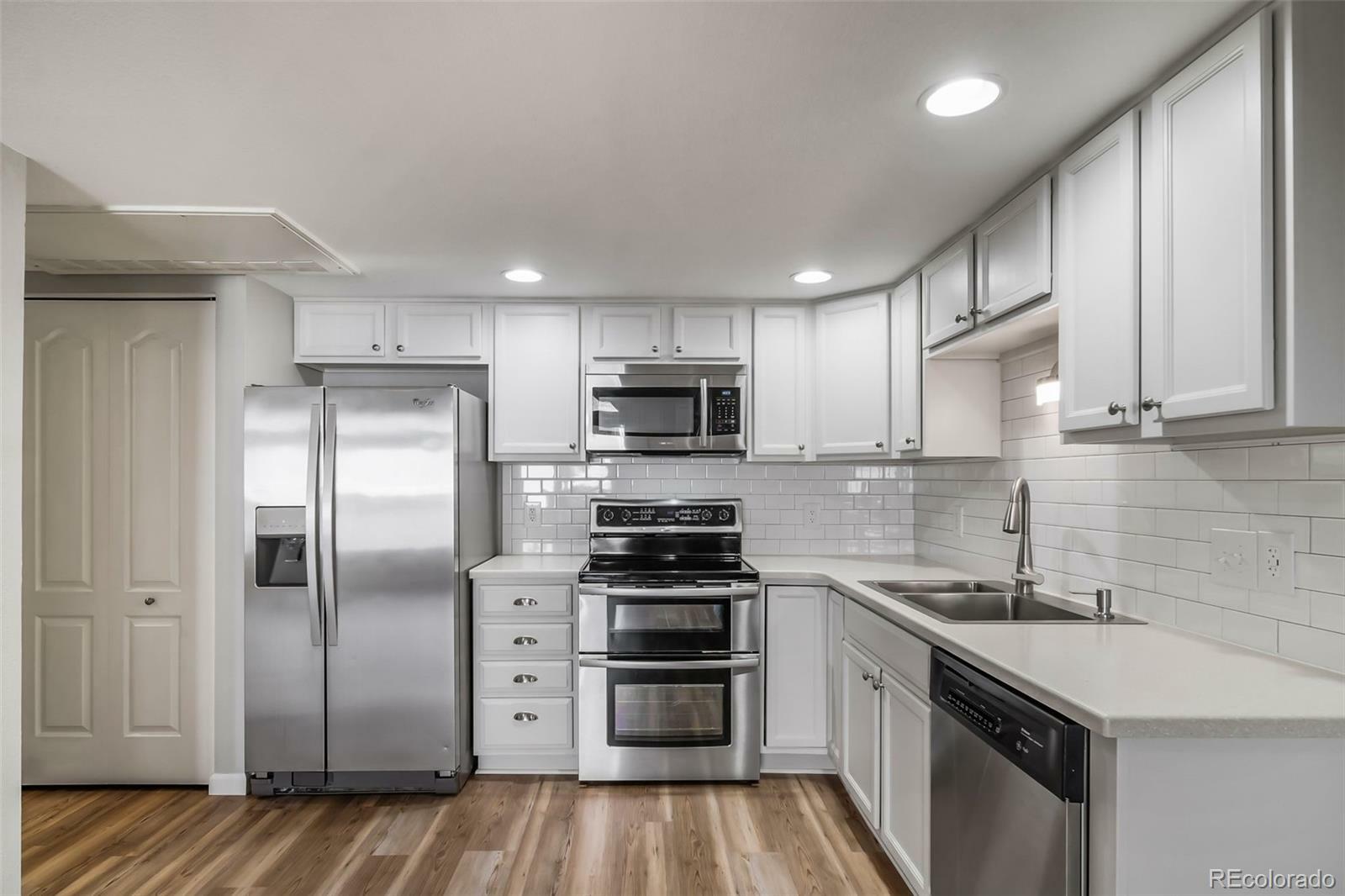 Property Photo:  1697 S Cole Street B5  CO 80228 