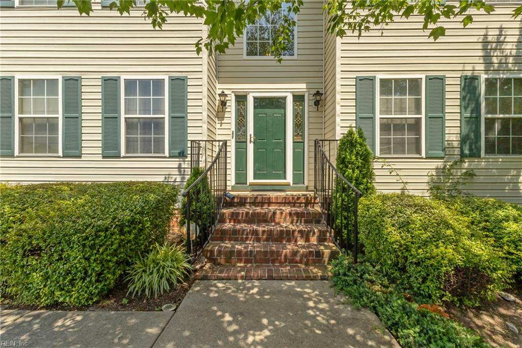 Property Photo: 203 Lentz Pl VA 23602
