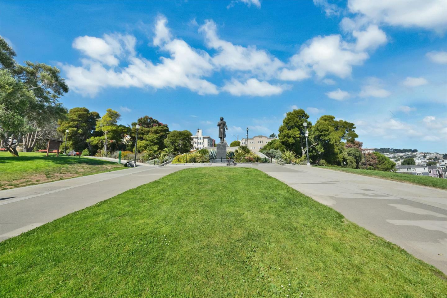 Property Photo: 57 Hancock Street 1 CA 94114