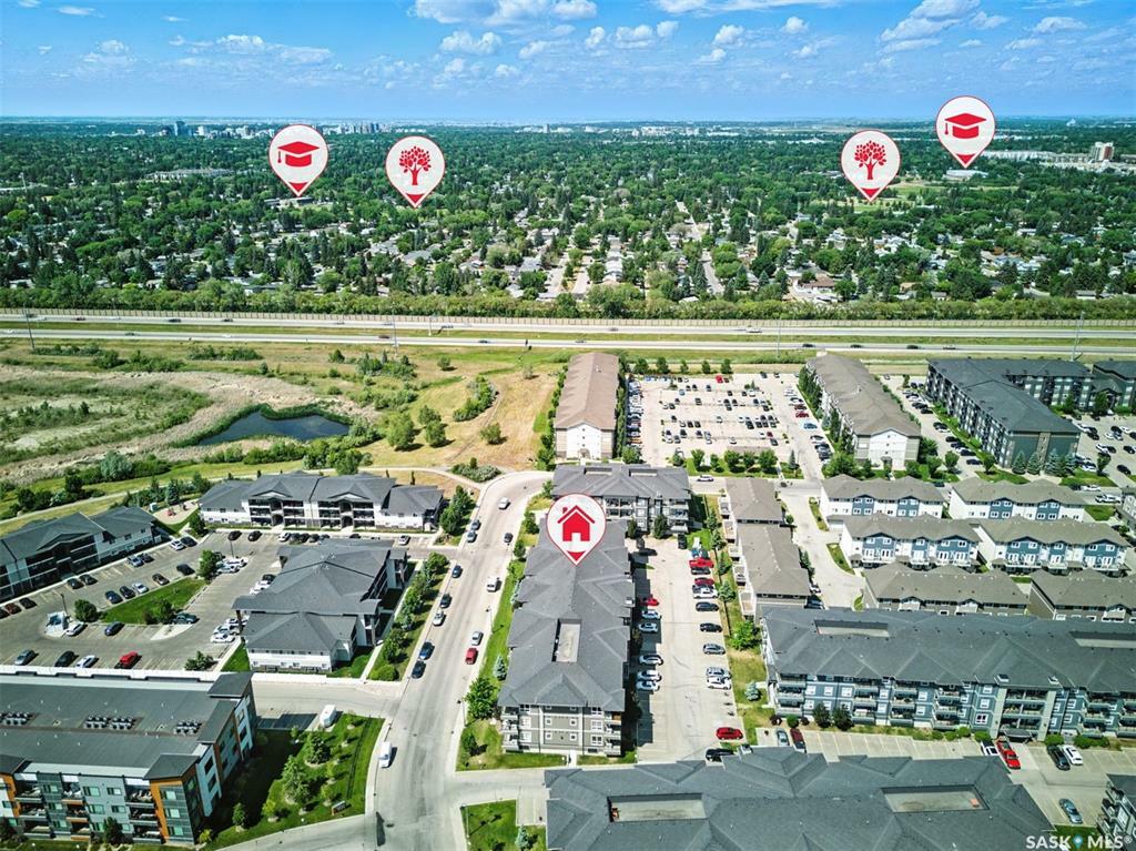 Property Photo: 110 Willis Crescent 5202 SK S7T 0N5
