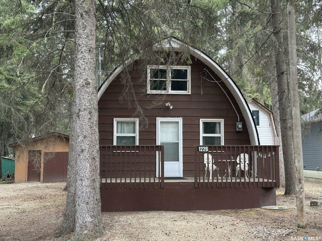 Property Photo: 1226 Osprey Drive SK S0M 1J0