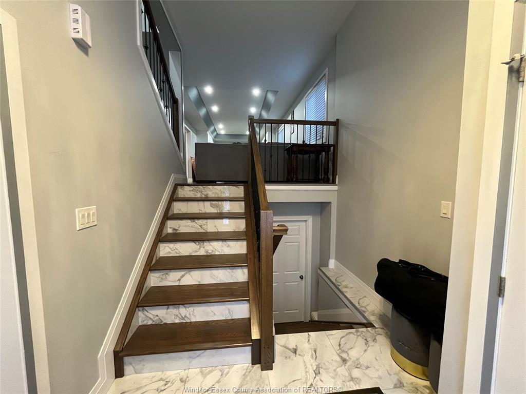 Photo de la propriété: 3645 Riberdy Road ON N8W 3V9