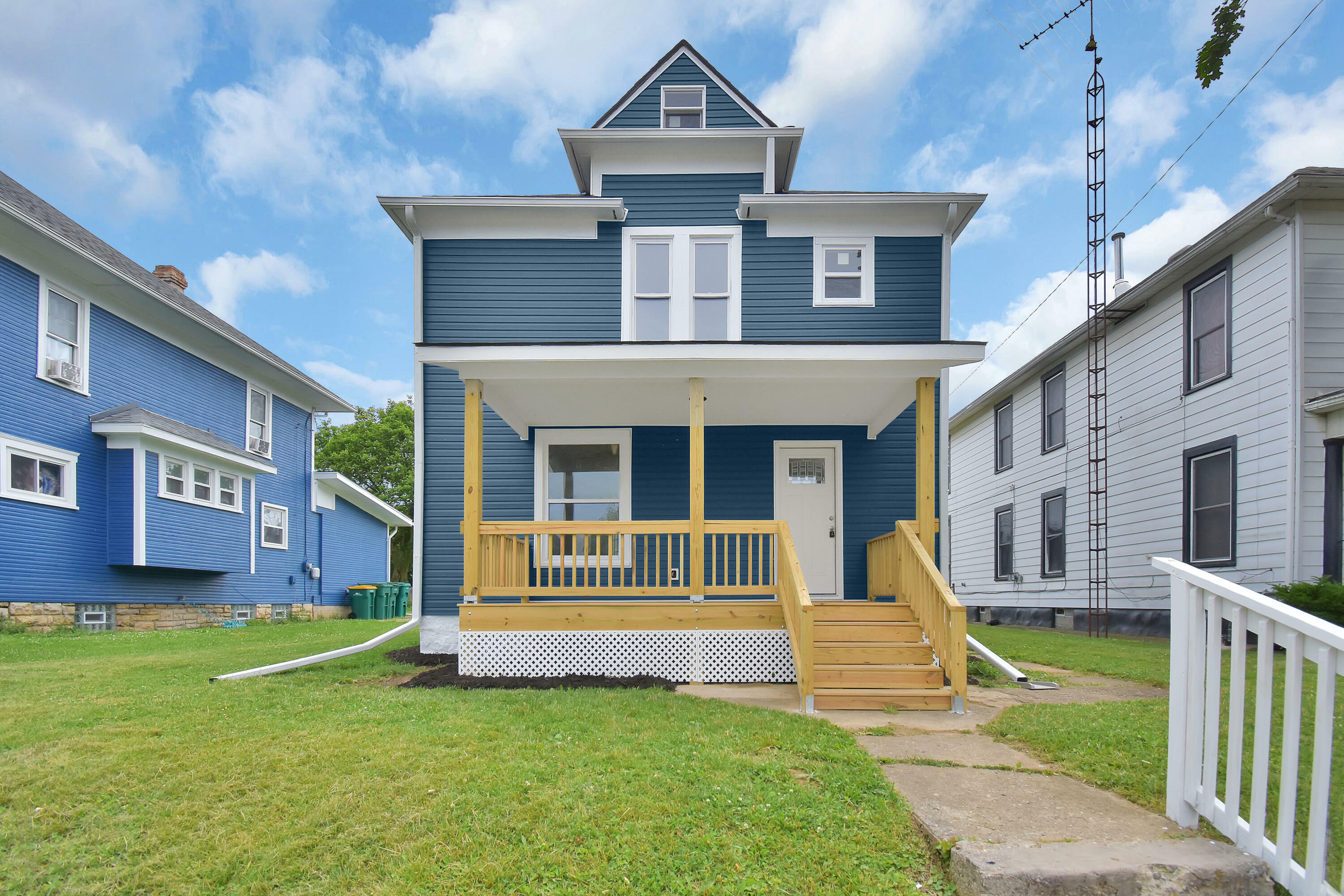 Property Photo: 1414 Woodward OH 45506