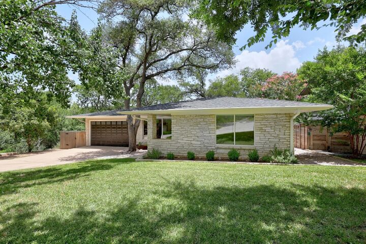 Property Photo: 3518 Lakeland Drive TX 78731