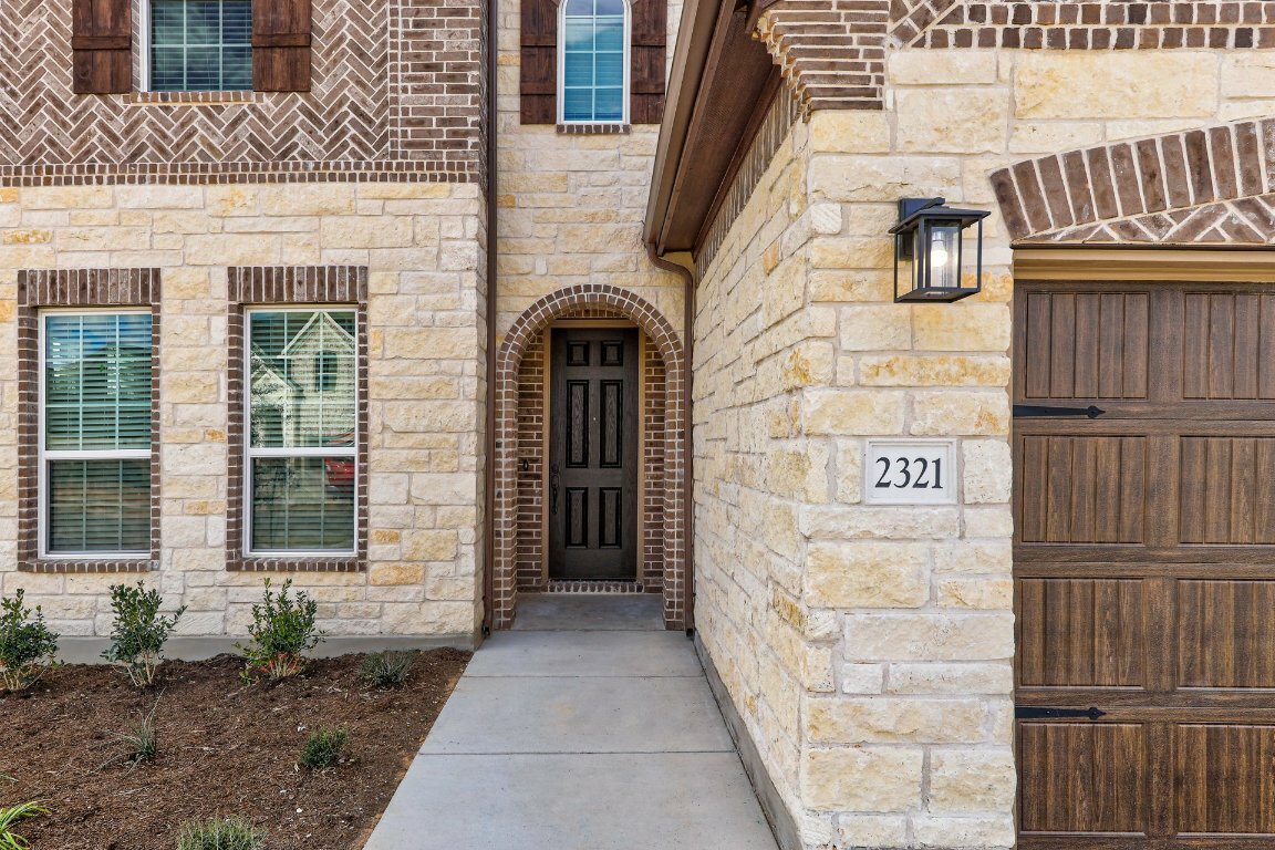 Property Photo: 2321 Clear Pond View TX 78641