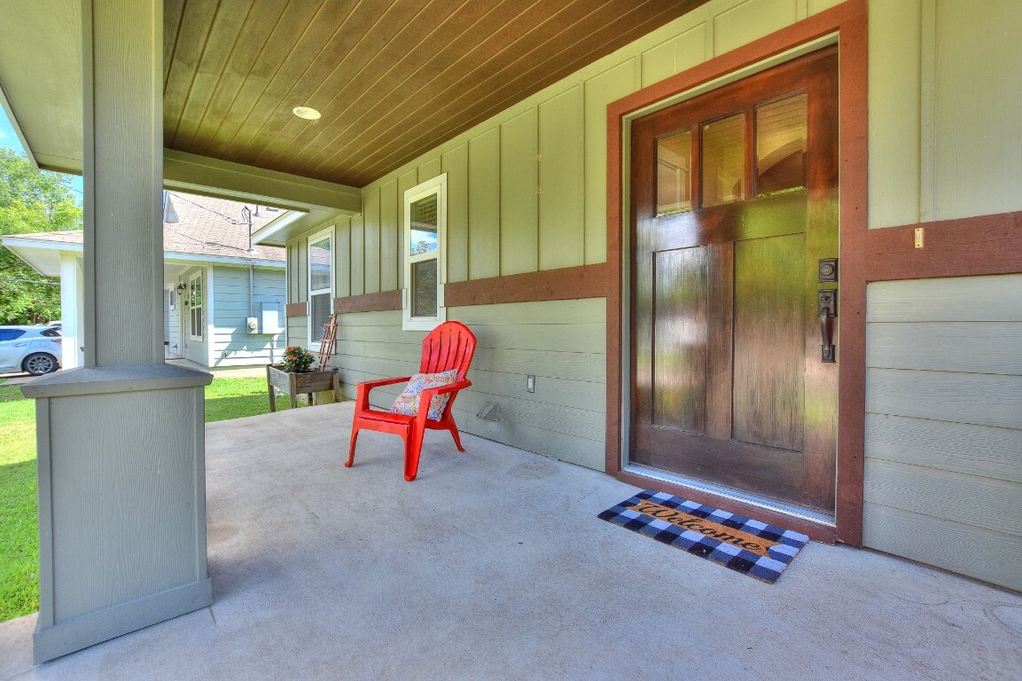 Property Photo: 2106 San Jose Street TX 78626