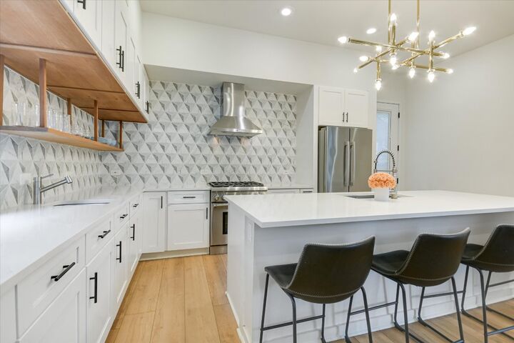 902 W Live Oak Street  Austin TX 78704 photo