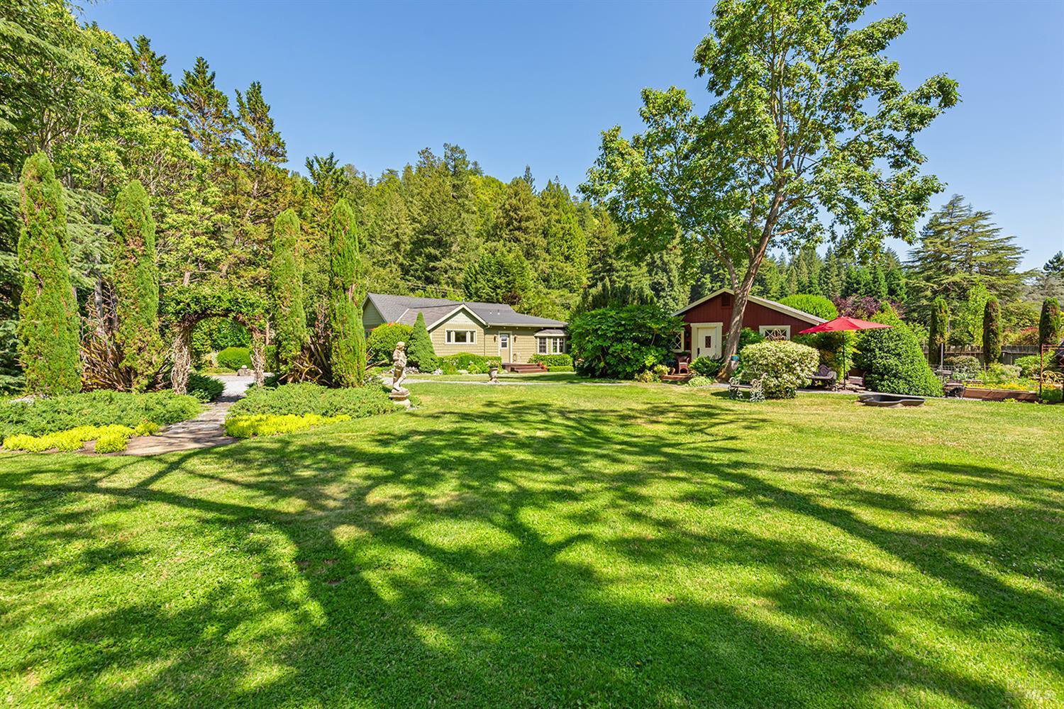 Property Photo:  16424 Armstrong Woods Road  CA 95446 