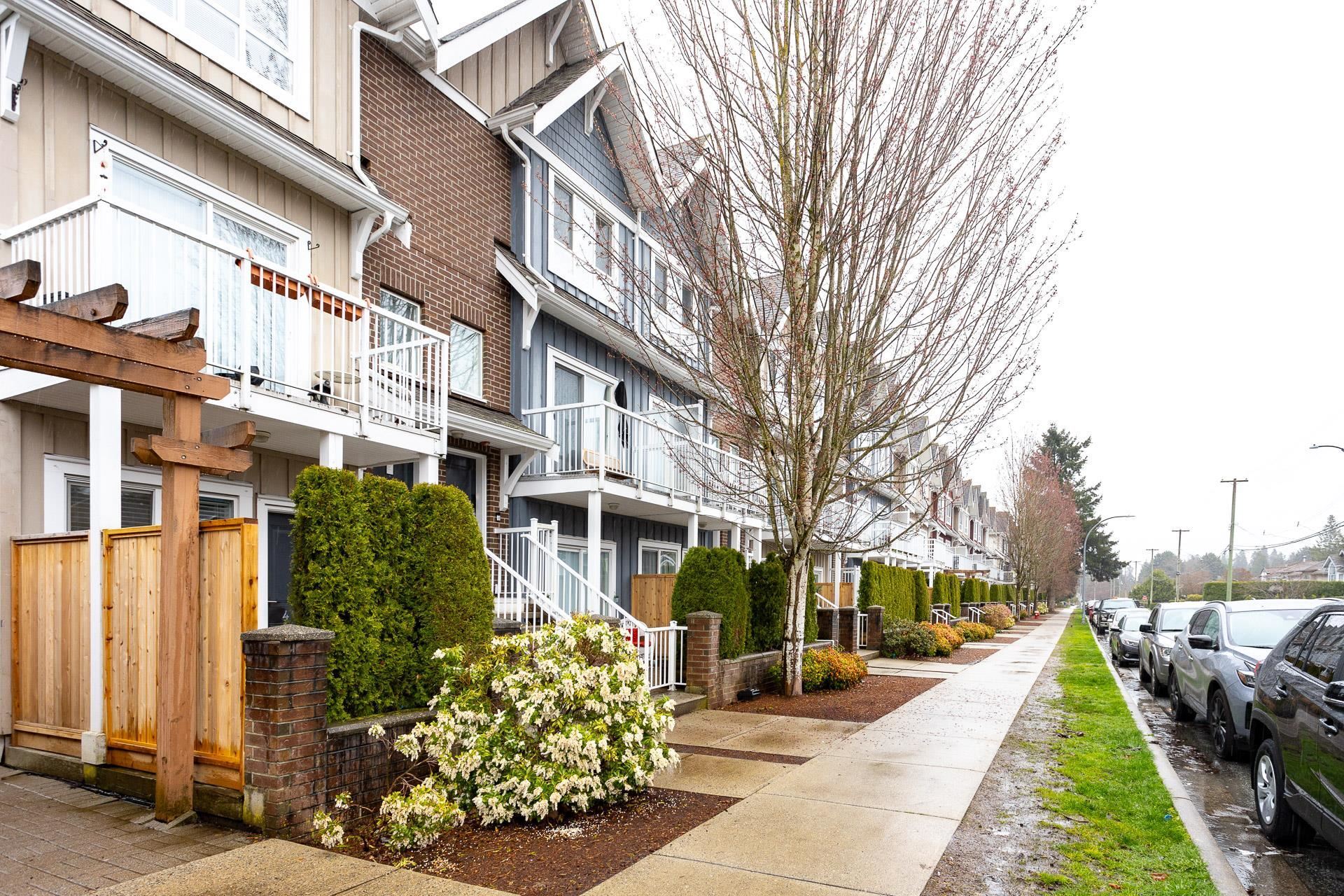Property Photo: 1661 Fraser Avenue 407 BC V3B 0B6