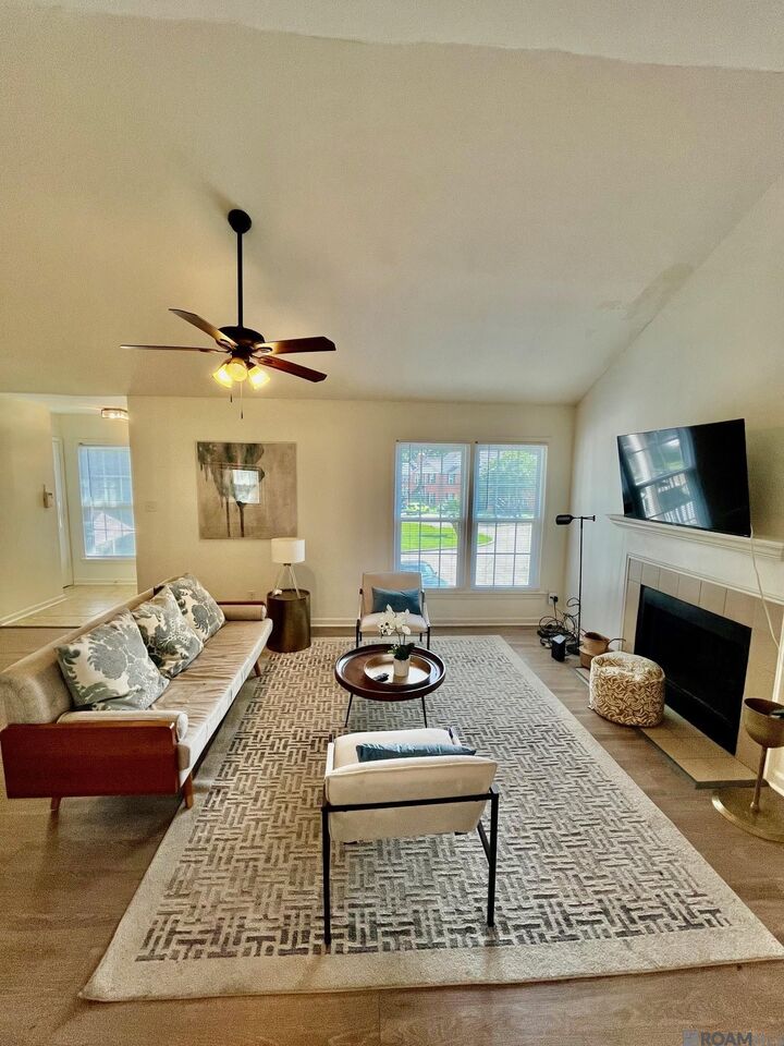 Property Photo:  7362 Jefferson Place Blvd #42-C  LA 70809 