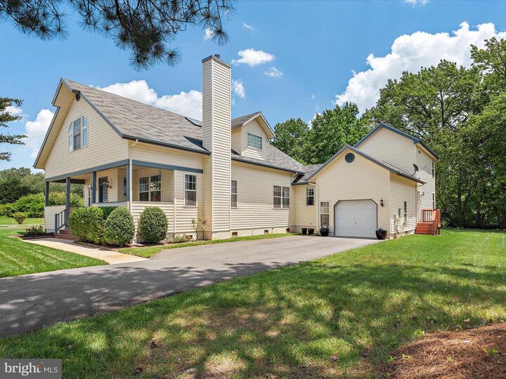 Property Photo:  2 Assawoman Avenue  DE 19970