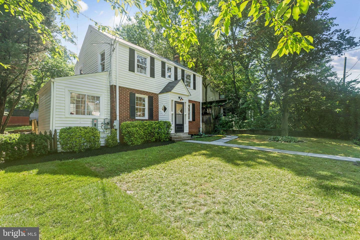 Property Photo: 9215 Glenville Road MD 20901