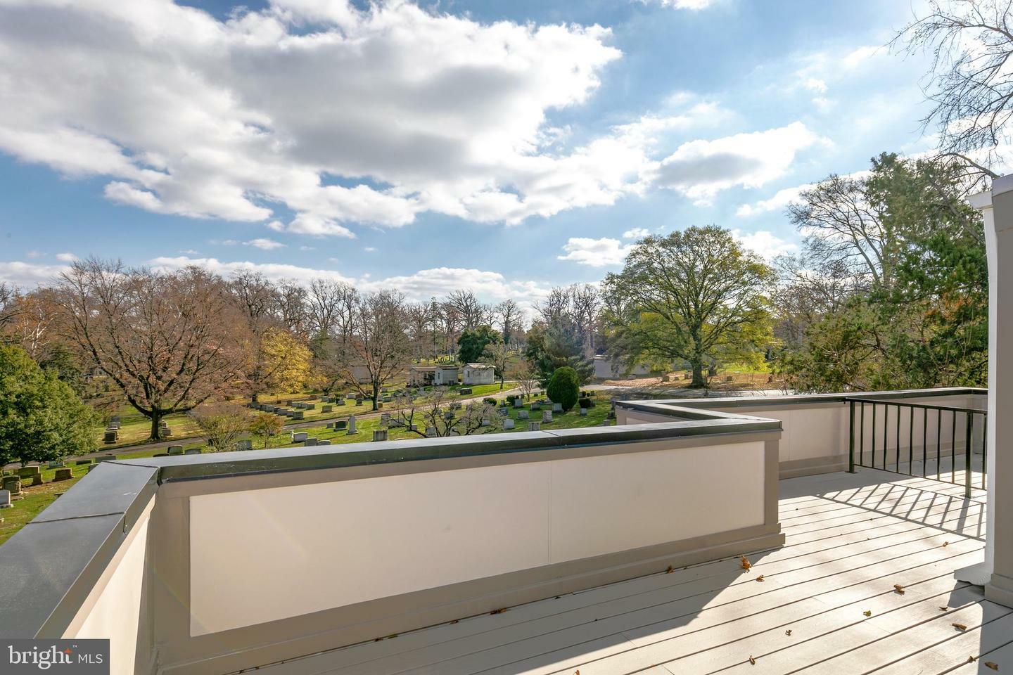 Property Photo:  4901 1st Street NW 5  DC 20011 
