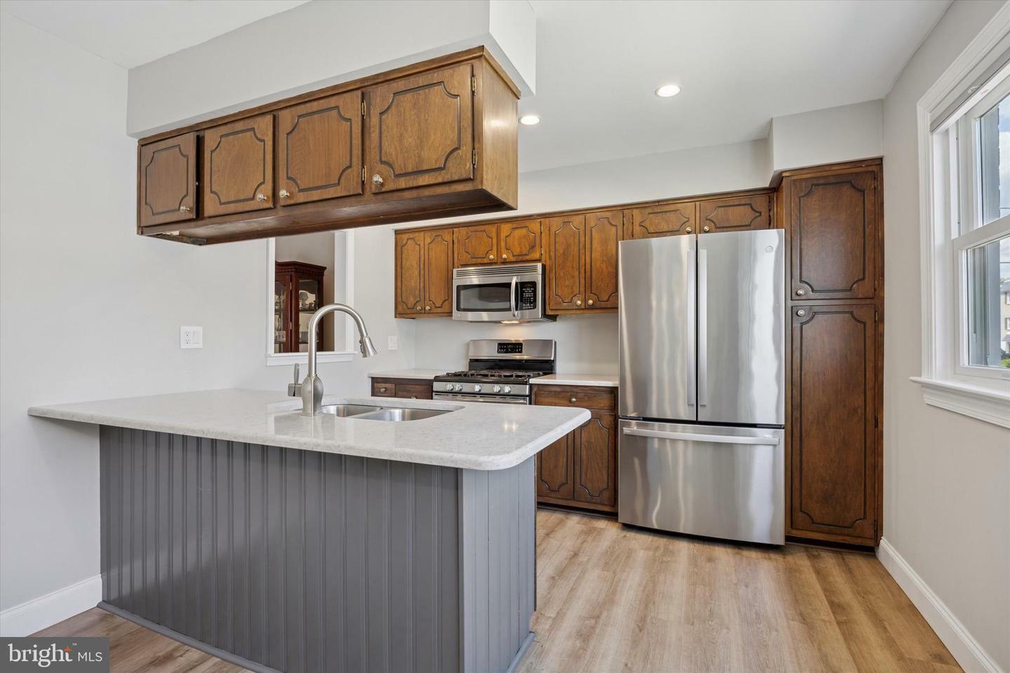 Property Photo: 7512 Valley Avenue PA 19128