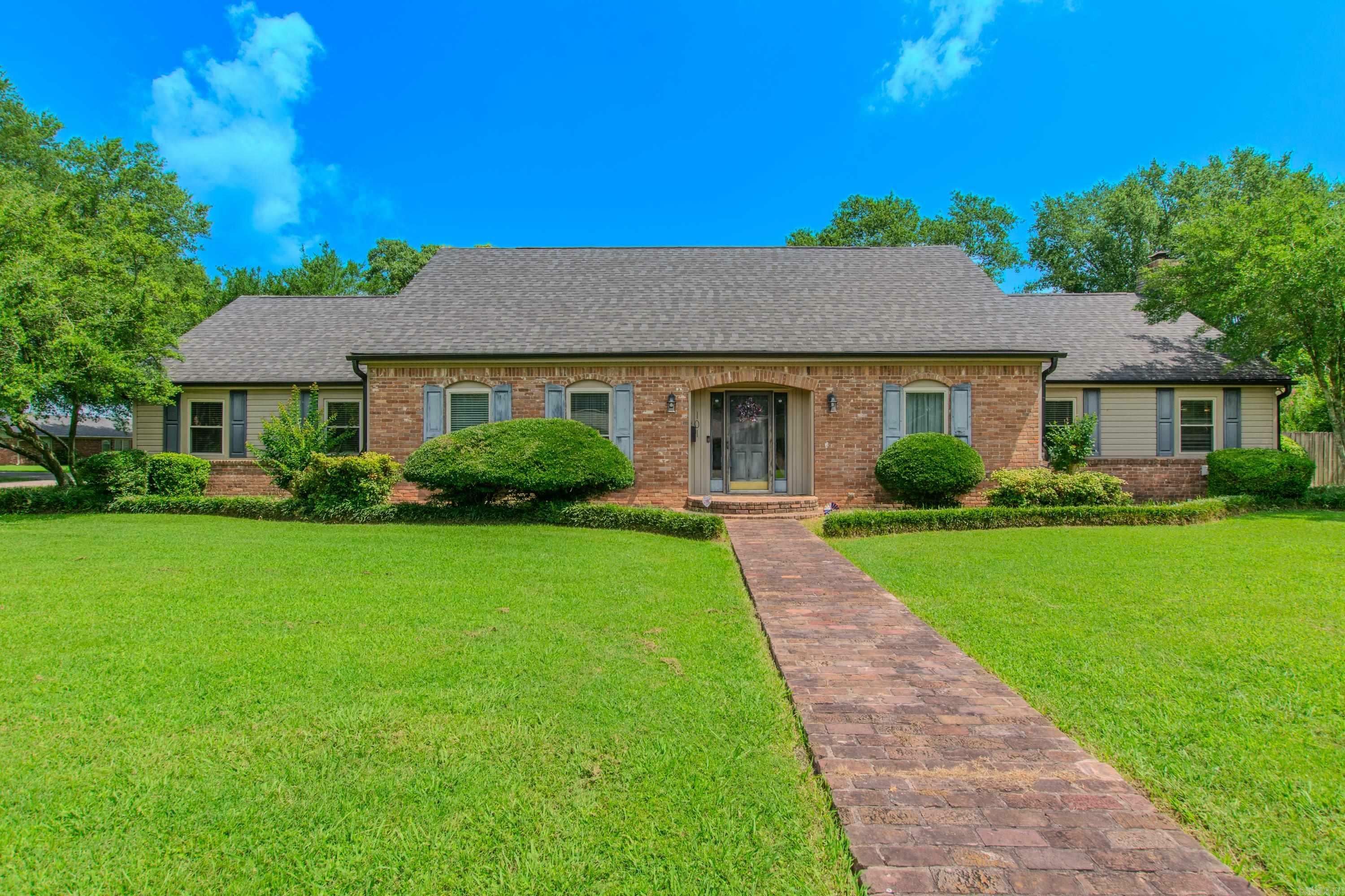 Property Photo: 101 Cherry Street AR 72046