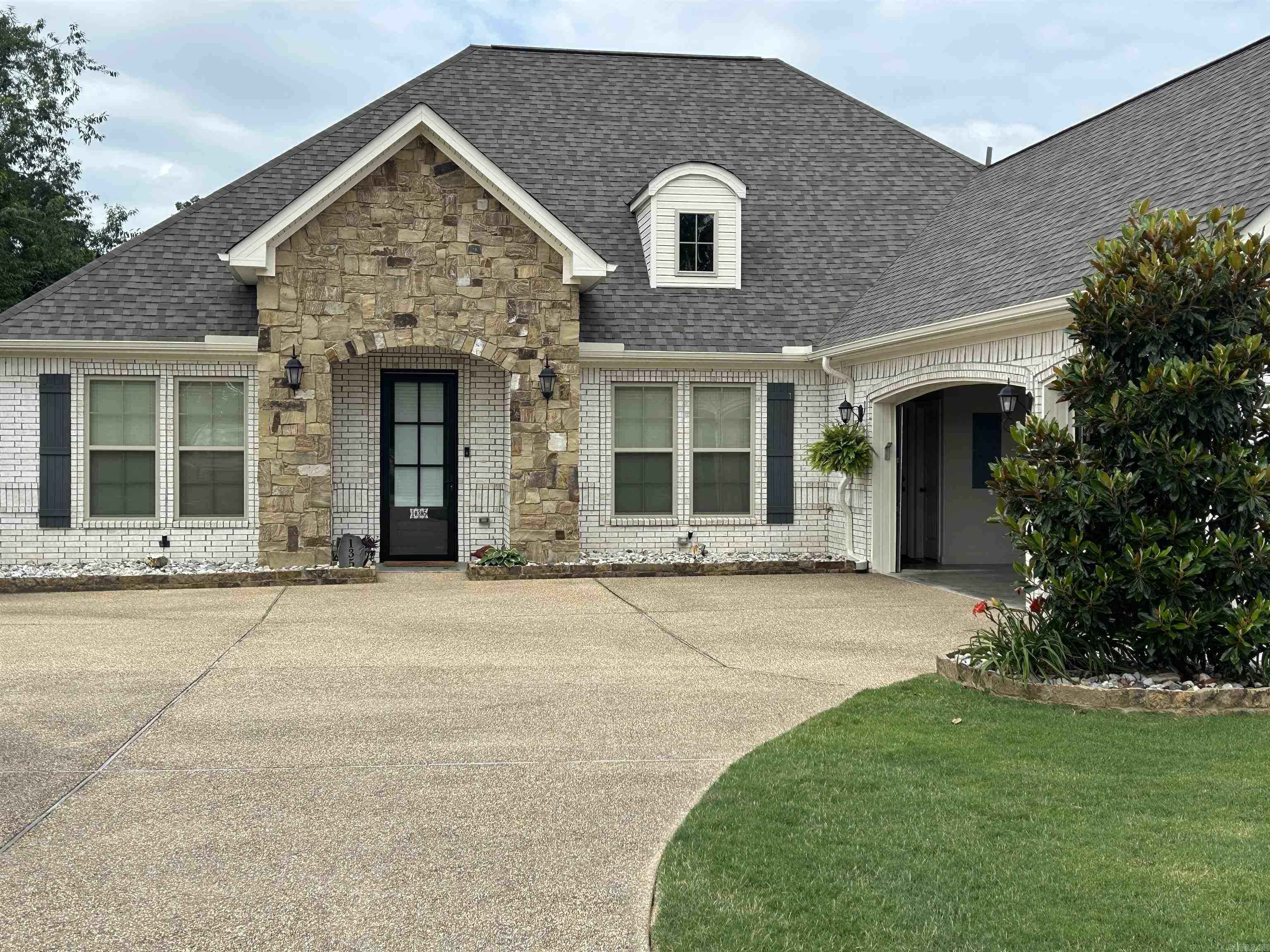 Property Photo:  135 Callaway Circle  AR 71913 
