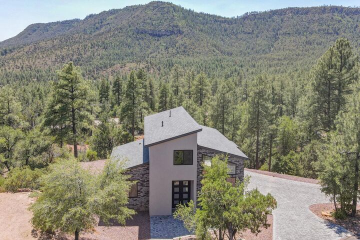 Property Photo: 6541 W Ruin Hill Loop AZ 85544