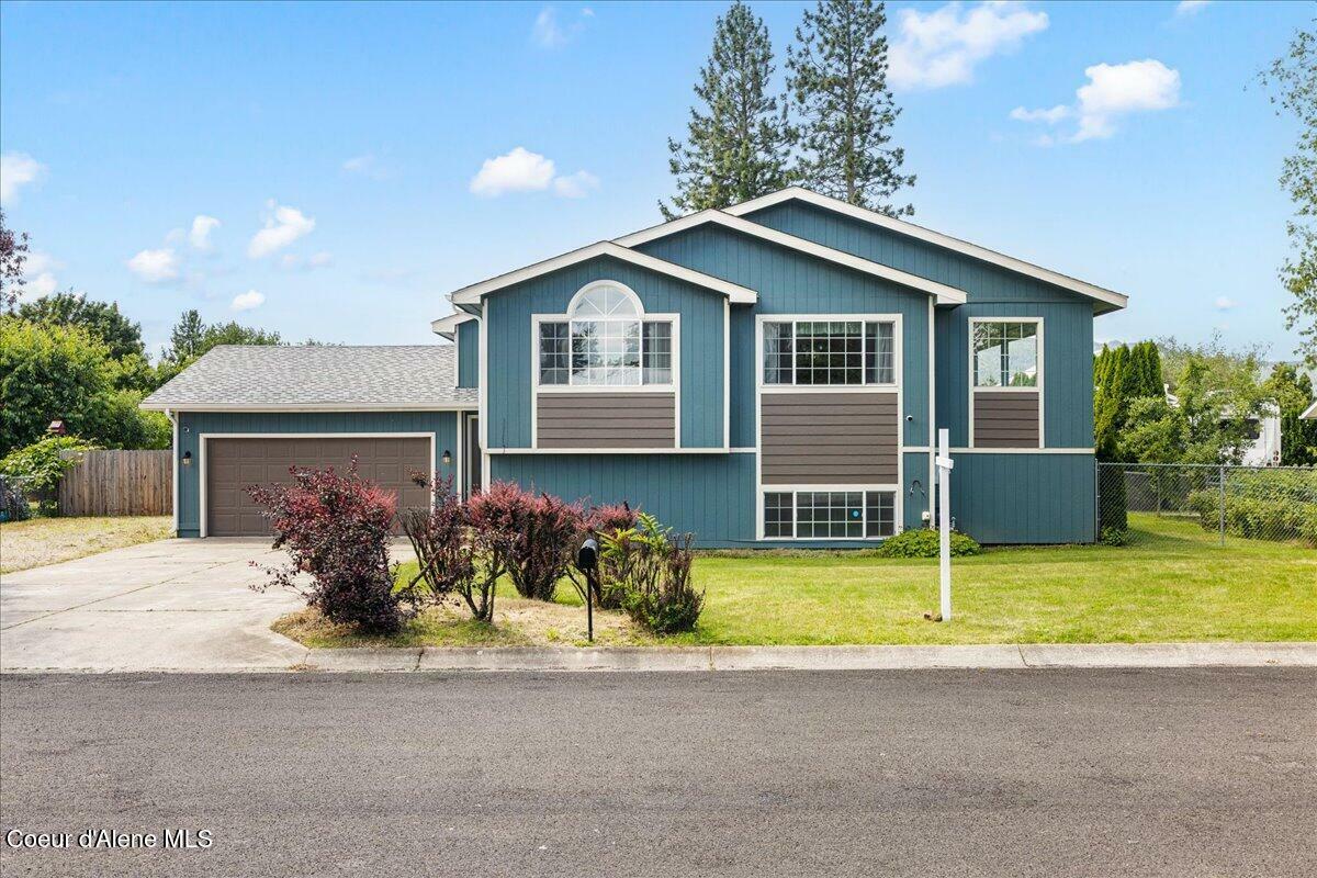 Property Photo:  401 W 19th Ave  ID 83854 