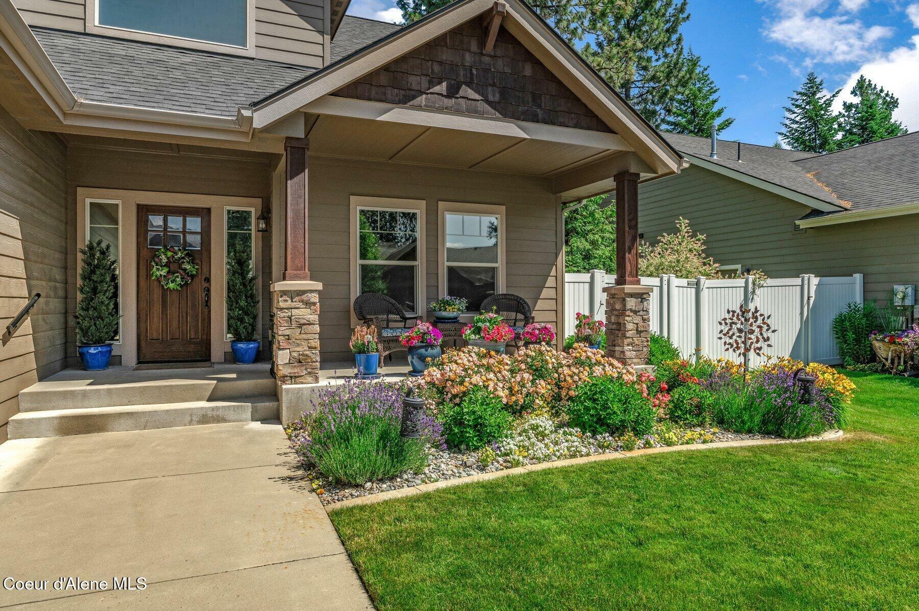 Property Photo: 1431 W Ashmont Way ID 83815