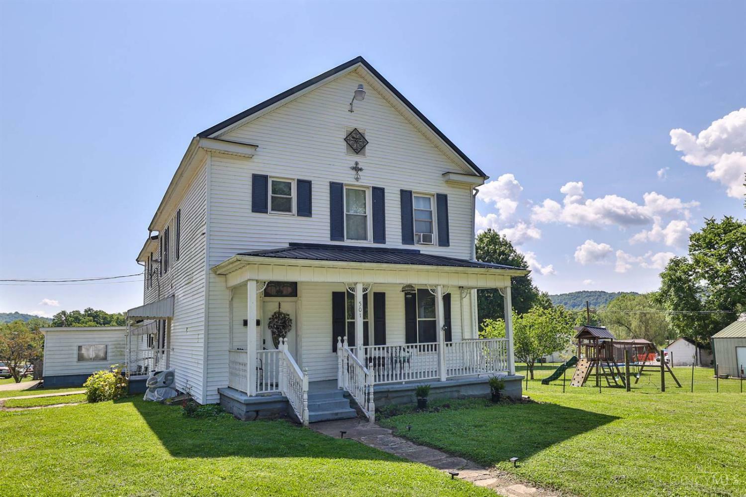 Property Photo: 501 Gaines Street OH 45131