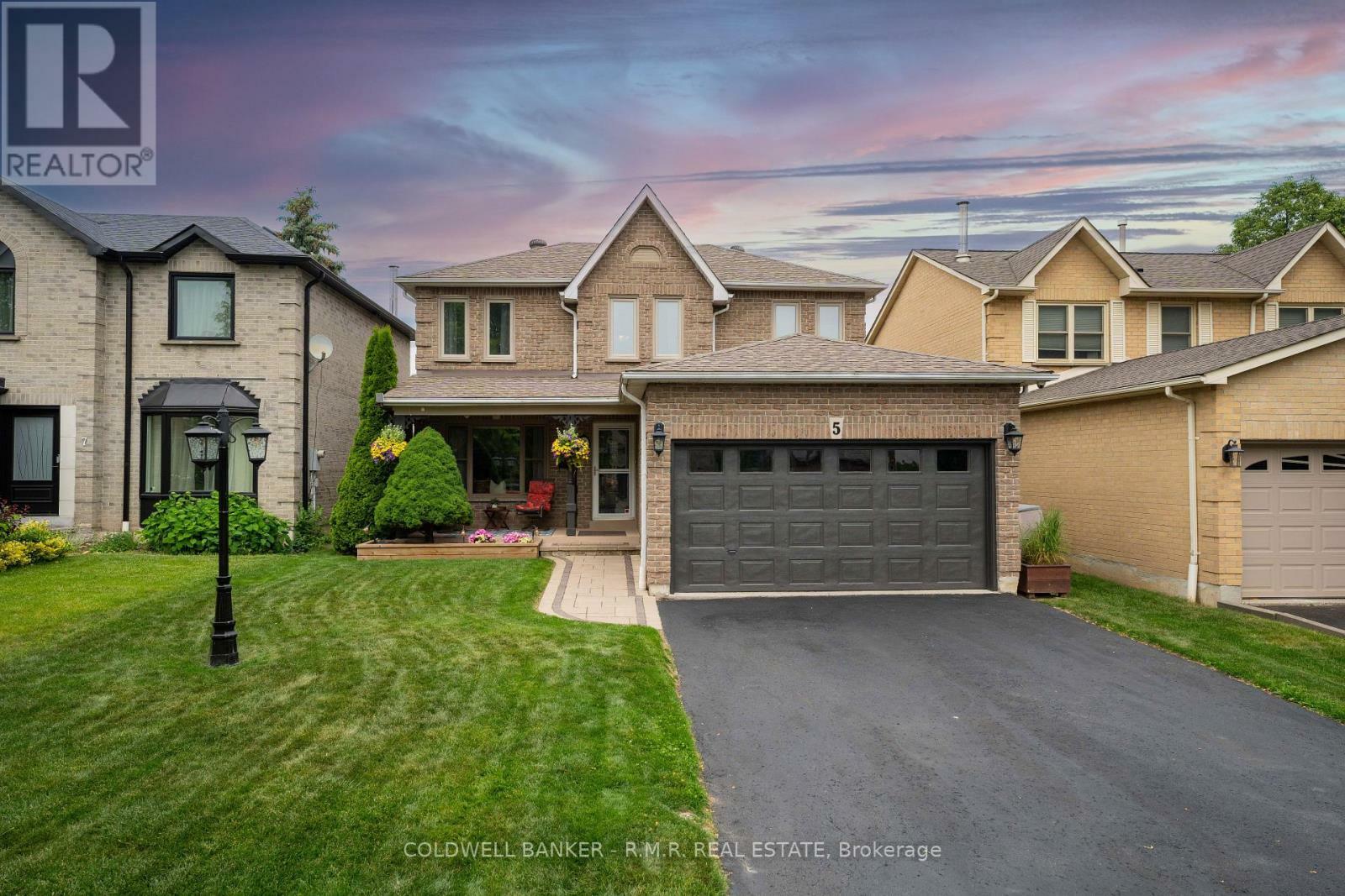 Property Photo: 5 Larner Drive ON L1T 2V9
